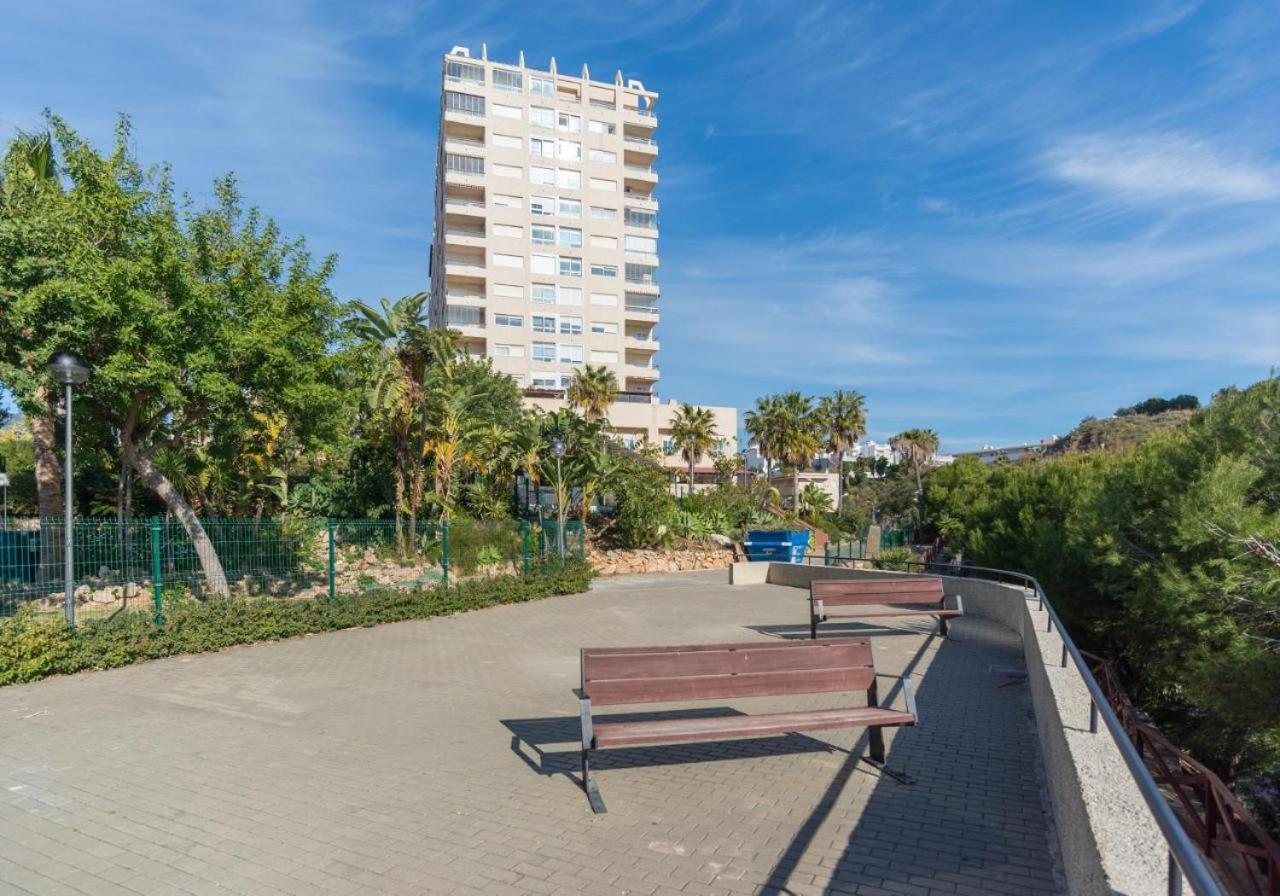 Beach And Pool Holidays At The Grand Coloso Appartement Benalmádena Buitenkant foto